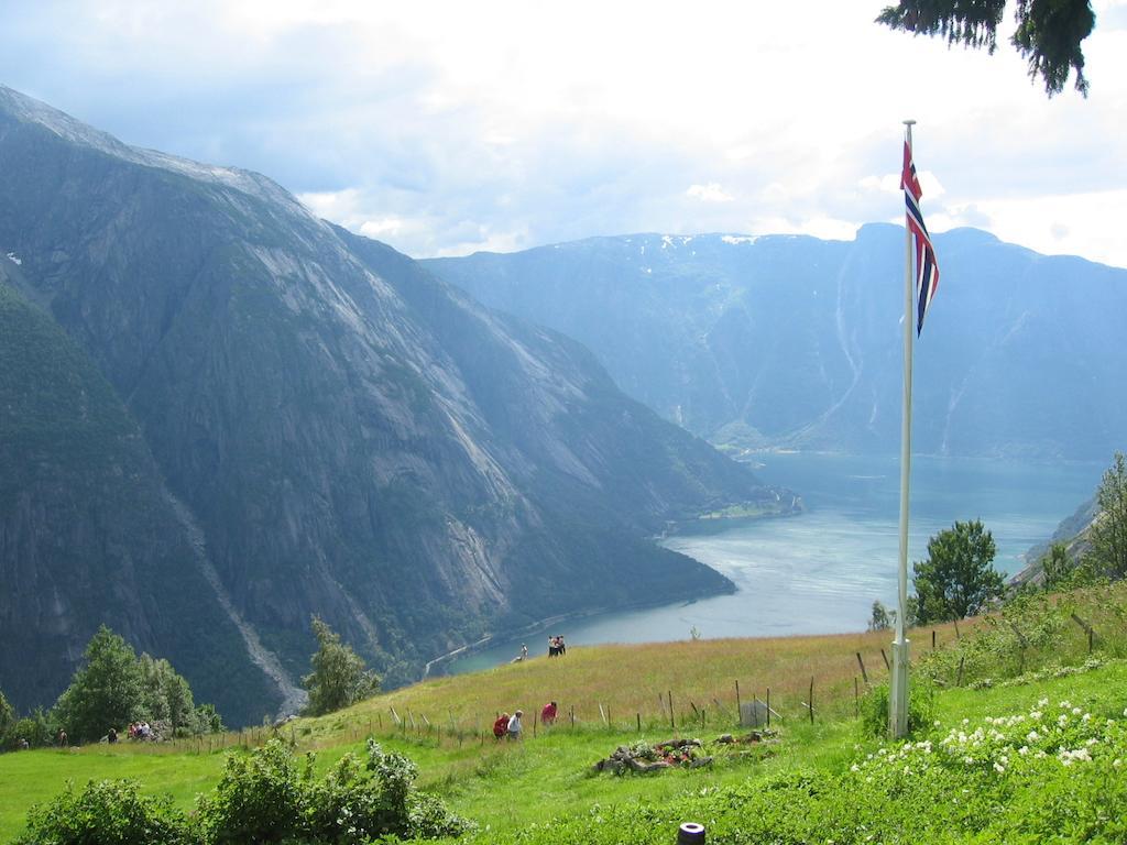 Saebo Camping Eidfjord Exterior photo